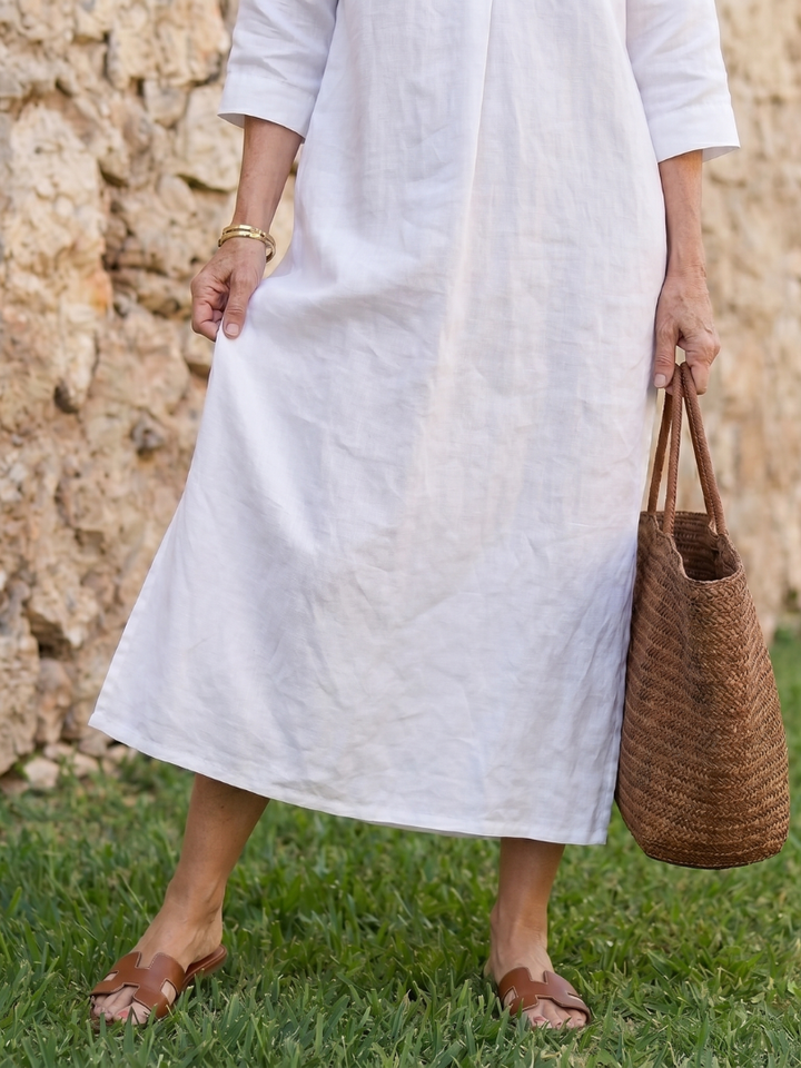 Estelle | Relaxed Straight Midi Dress with V-Neck and Short Sleeves in Red, Black & White