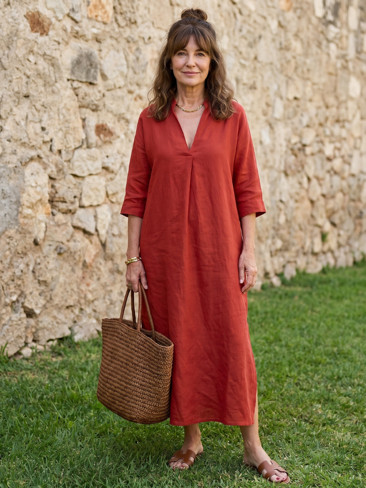 Estelle | Relaxed Straight Midi Dress with V-Neck and Short Sleeves in Red, Black & White