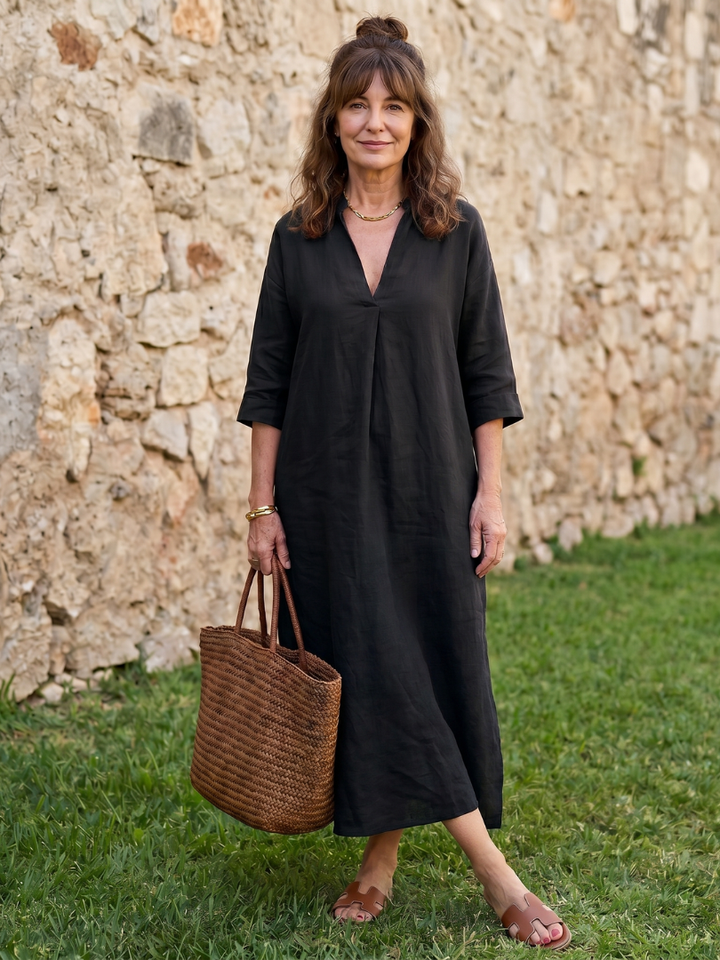 Estelle | Relaxed Straight Midi Dress with V-Neck and Short Sleeves in Red, Black & White